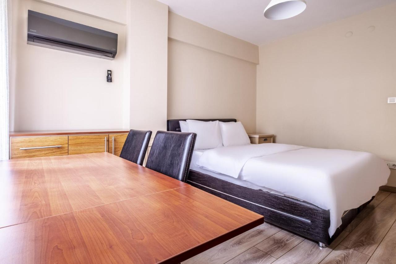 Flat With Sea View Near Uskudar Ferry Station Apartment Istanbul Bagian luar foto
